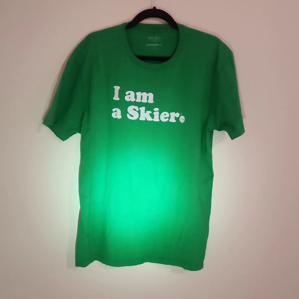 Line skis streetware men's I Am A Skier T-shirt. Size XL.